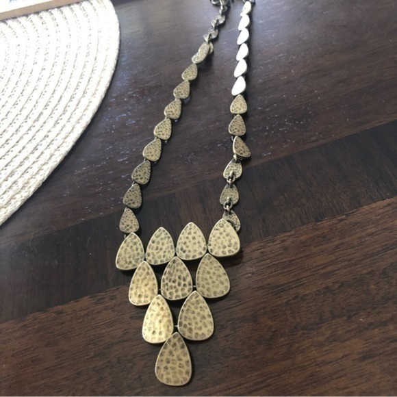 Vintage Lucky Brand Hammered Brasstone Articulated Necklace - Picture 3 of 5